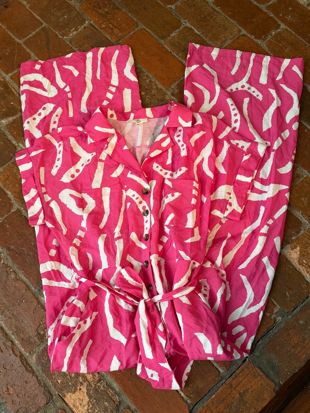 Entro Fuchsia Pink & White Abstract Print Belted Jumpsuit, Size M
